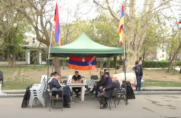 Ազատության հրապարակում բողոքի ակցիան շարունակվում է (տեսանյութ)